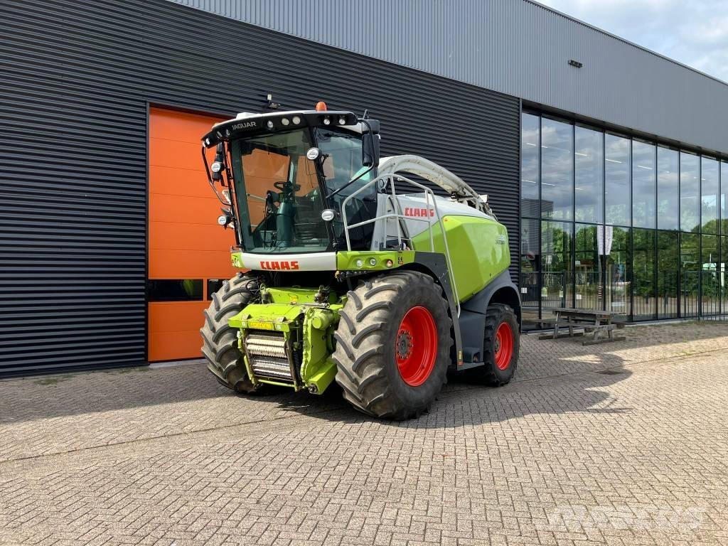 CLAAS Jaguar 930 Самоходни фуражири