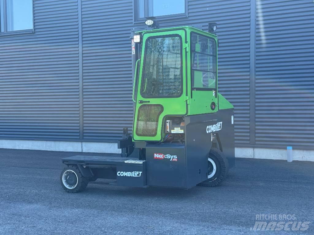 Combilift C 4000 ET Повдигач с движение в 4 посоки