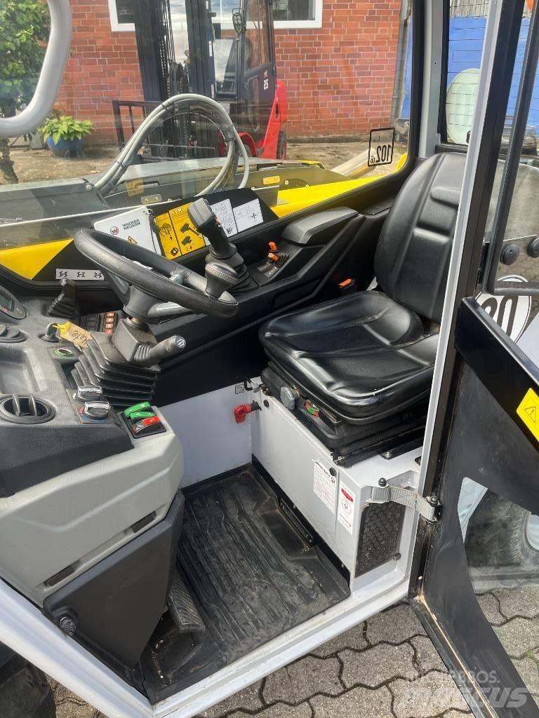 Wacker Neuson TH 412 Телескопични товарачи