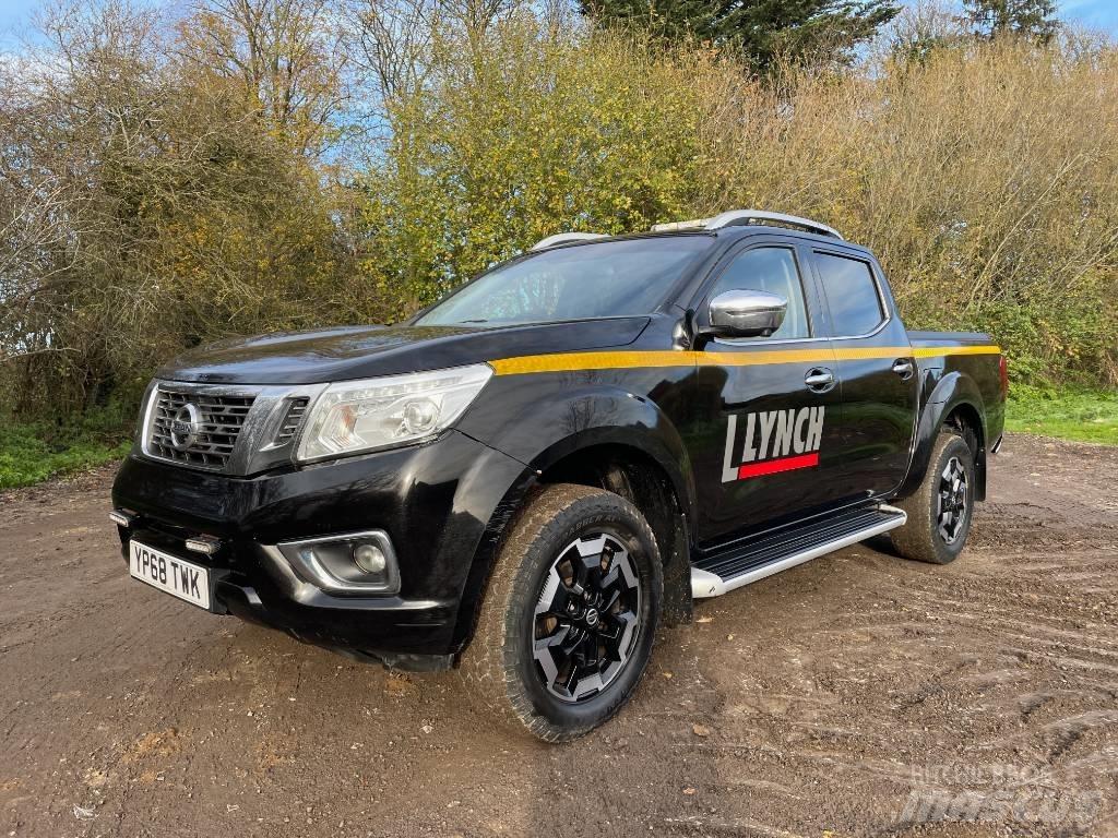 Nissan Navara Пикапи