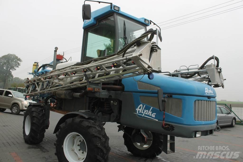 Evrard Alpha 2500 Самоходни пръскачки

