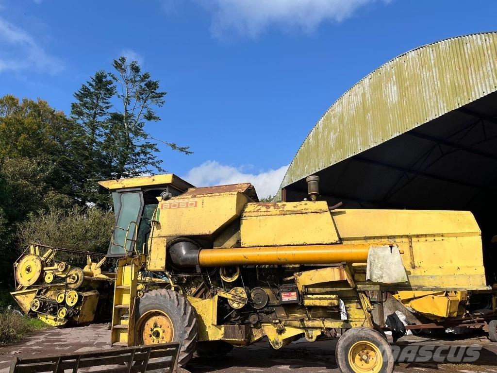 New Holland 8050 Комбайни