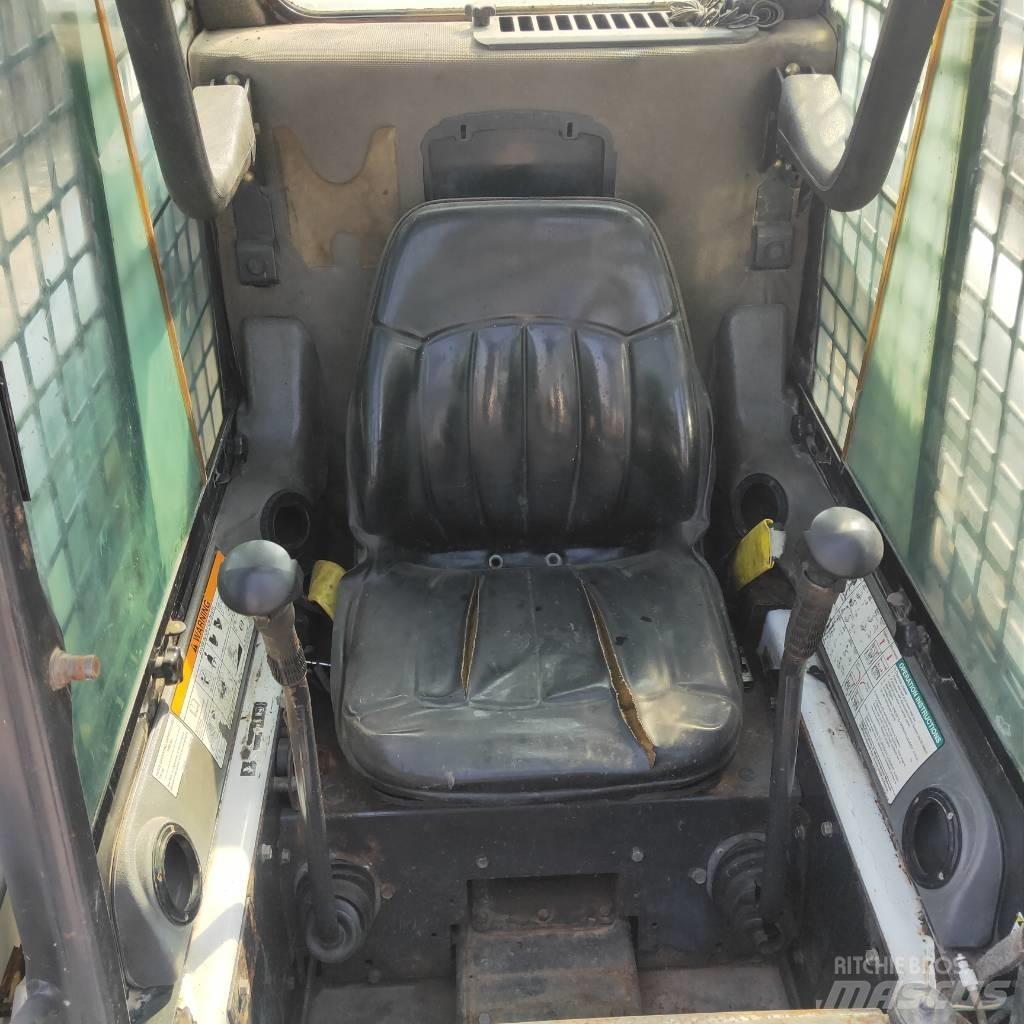 Bobcat S160 Мини товарачи
