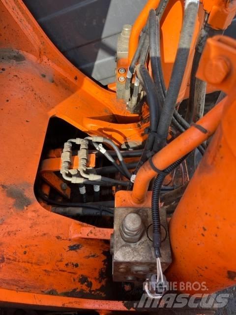 Doosan DX 140 LC Верижен екскаватор