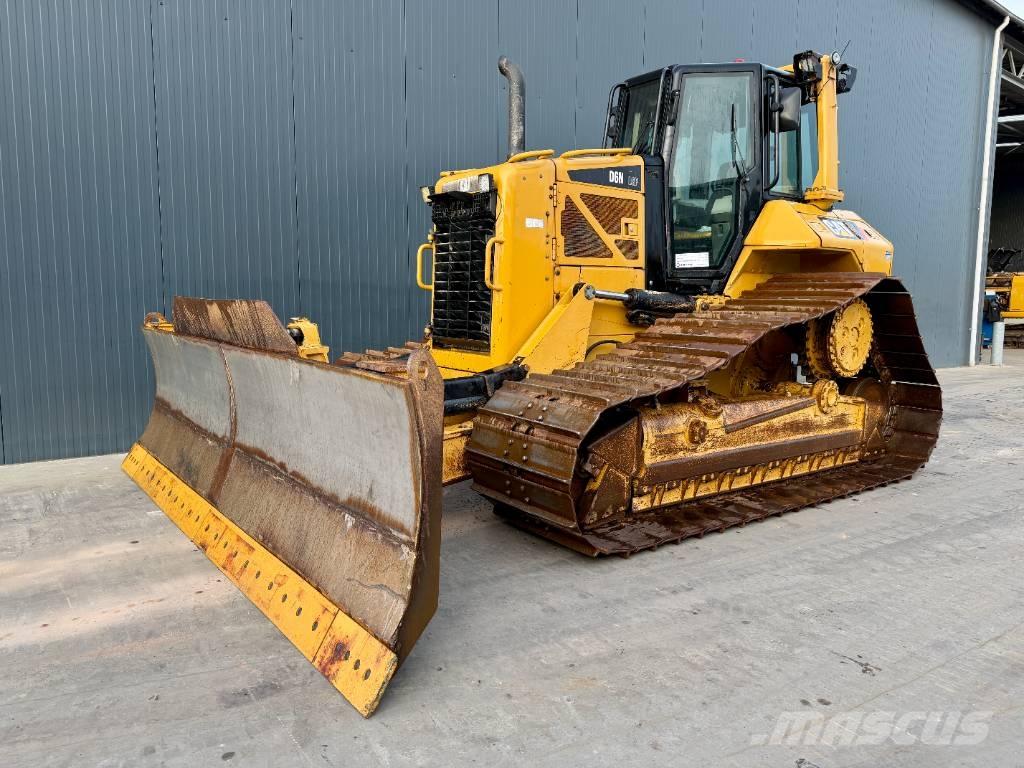 CAT D6N LGP Верижни булдозери
