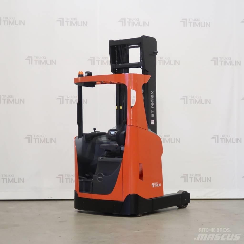 Toyota RRE140H Ретрак/ Високоповдигач с изместване на вилката напред