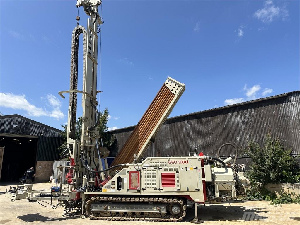 Comacchio 900HT Апаратура за повърхностна редова сеидба