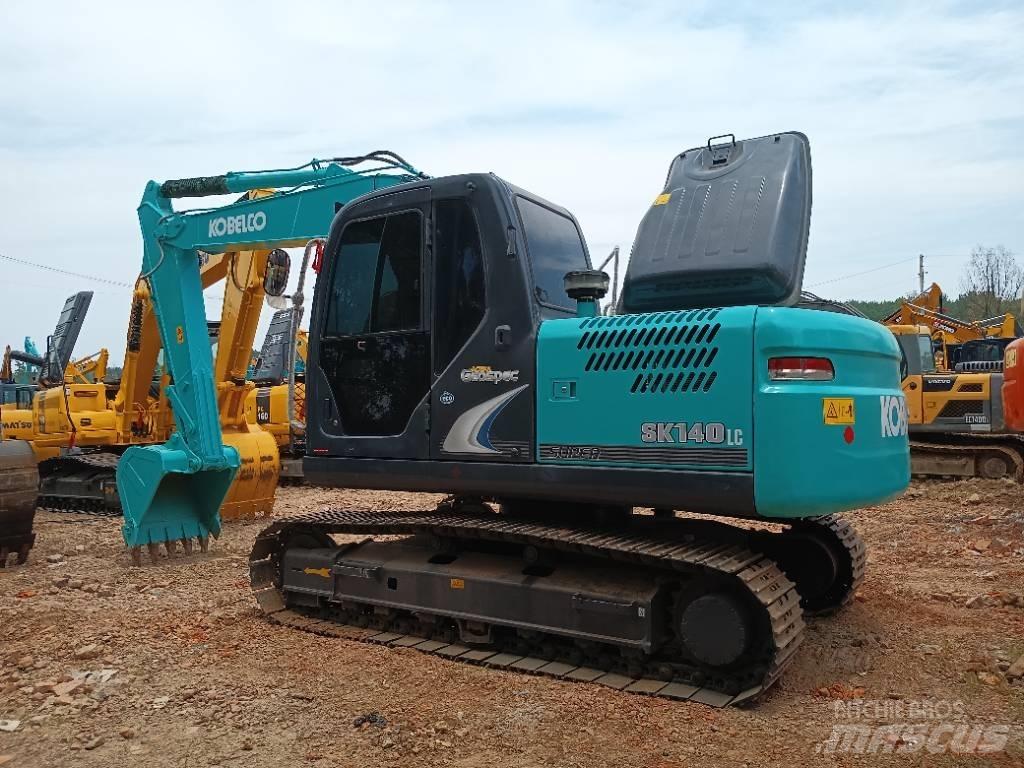 Kobelco SK 140 Средни екскаватори 7т - 12т