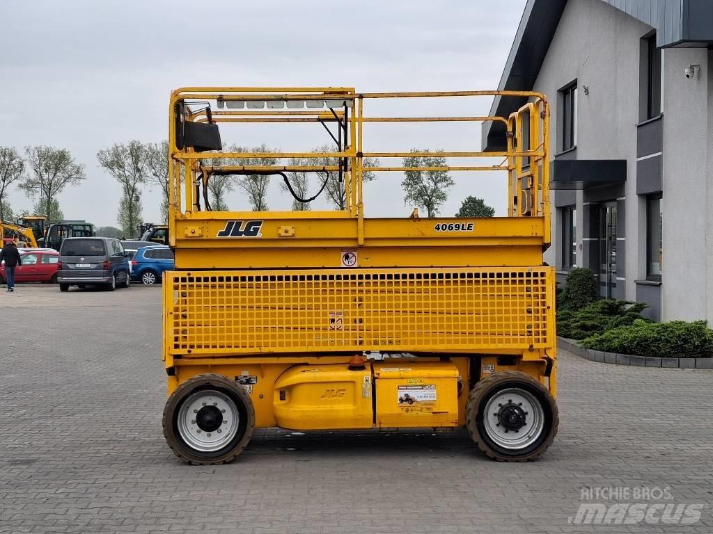JLG 4069 LE Ножични работни платформи
