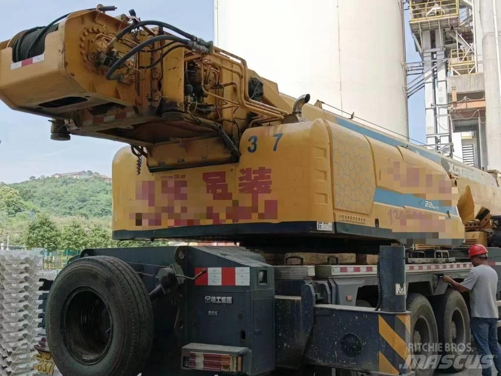 XCMG XCT110 Всъдеходни кранове