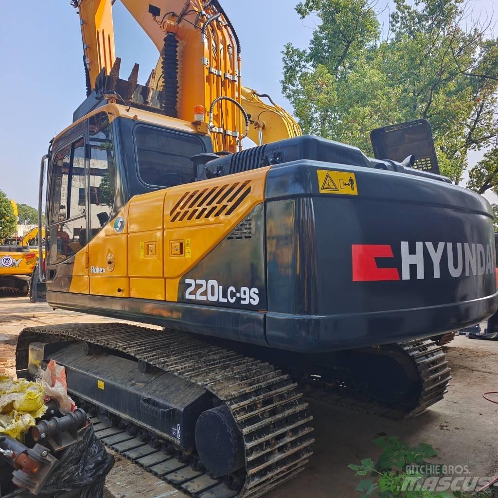 Hyundai 220lc-9s Верижен екскаватор