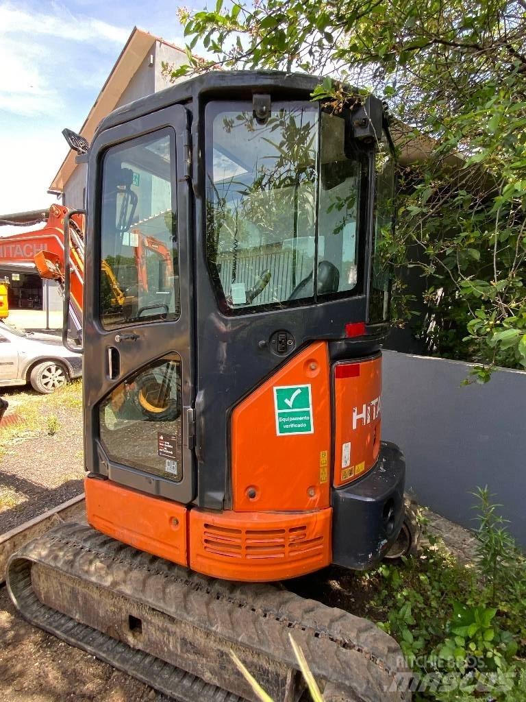 Hitachi ZX 26 Мини екскаватори < 7 т