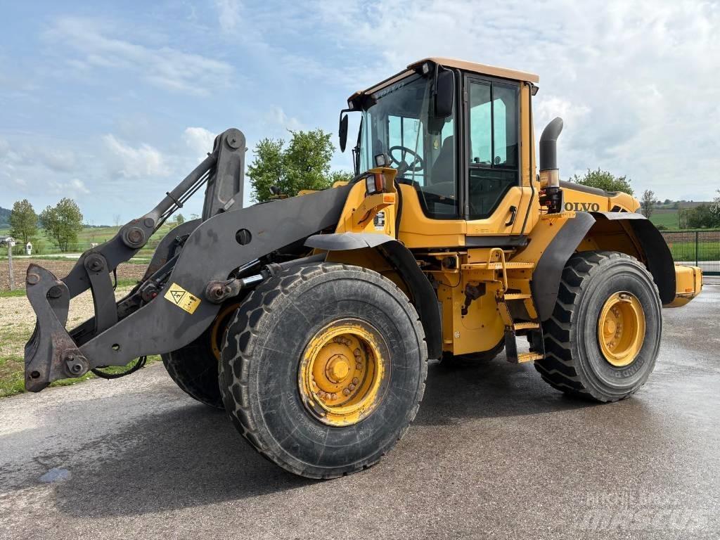 Volvo L 110 F Колесни товарачи