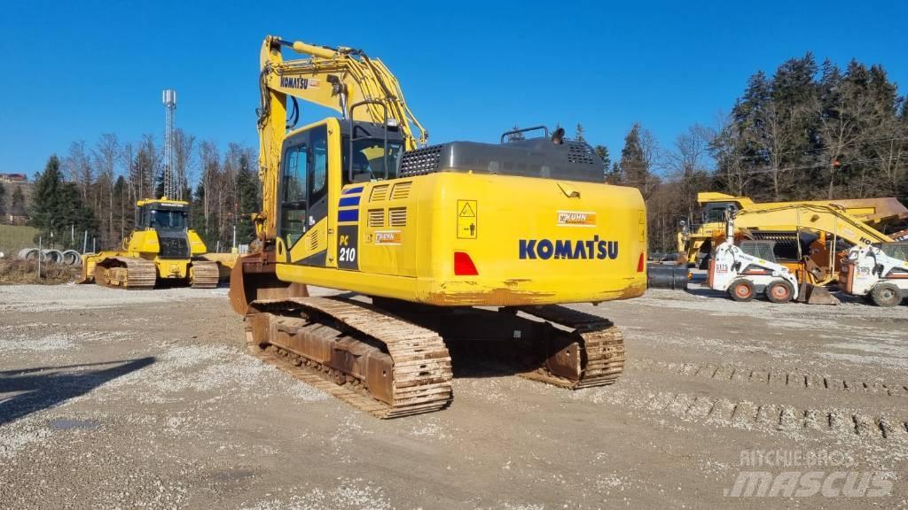 Komatsu PC 210 LC-11 Верижен екскаватор