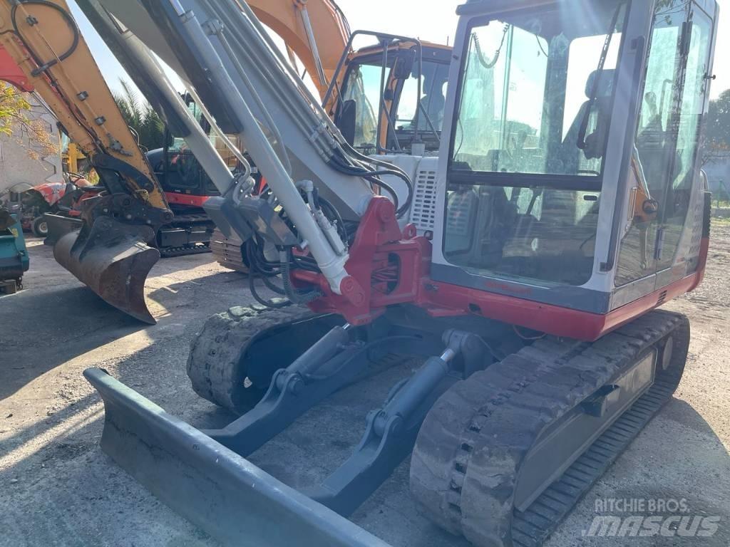 Takeuchi TB 175 Средни екскаватори 7т - 12т