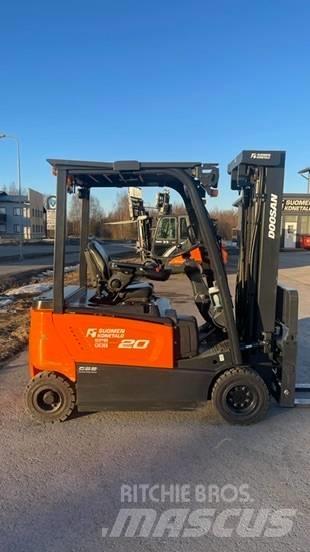 Doosan B20X-7 Електрически вилични кари-повдигачи