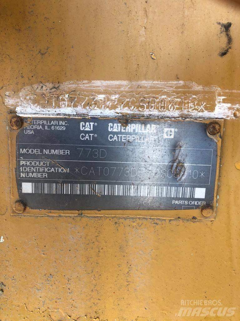 CAT 773 D Твърди самосвали

