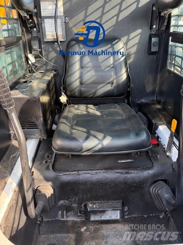 Bobcat S 18 Мини товарачи
