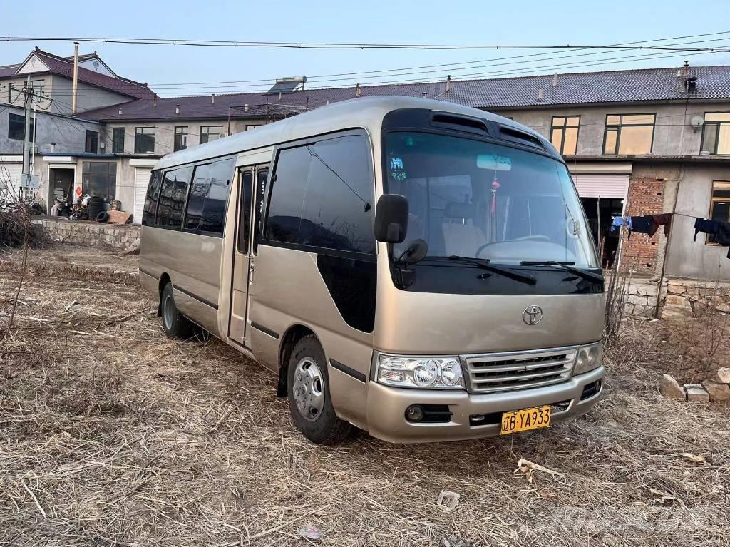 Toyota Coaster Bus Мини бусове