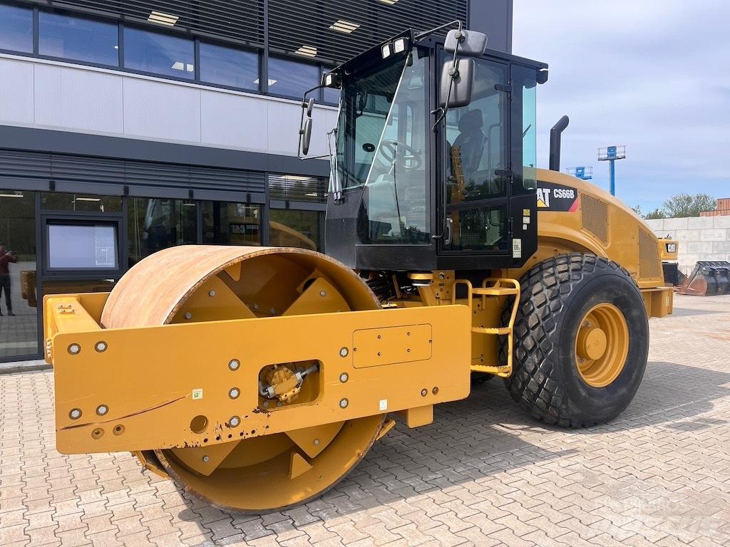 CAT CS 66 B Еднобарабанни ролки
