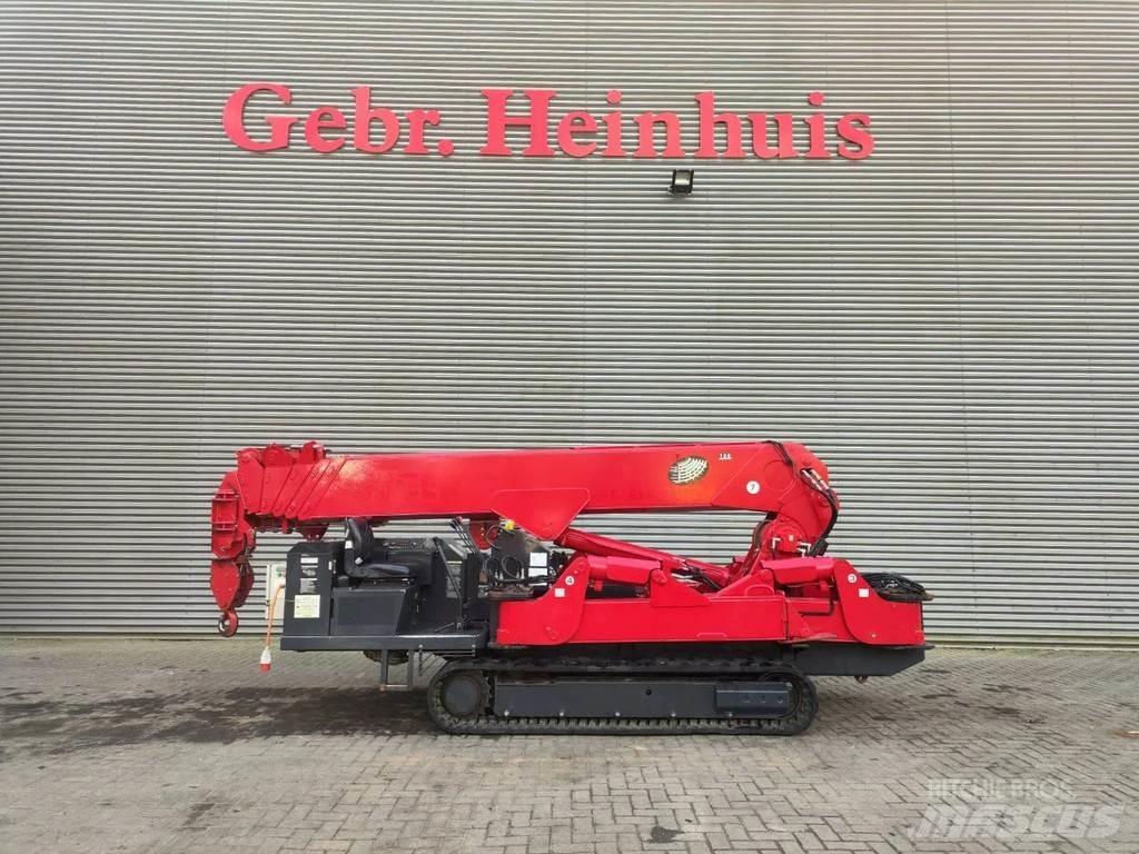Unic URW 706 CDE Верижни кранове
