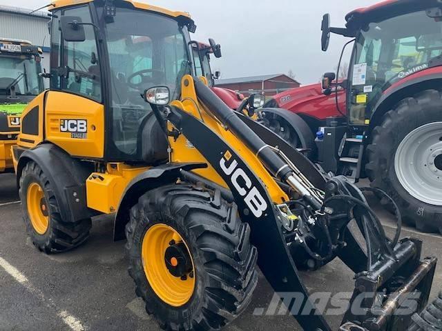 JCB 409 Колесни товарачи