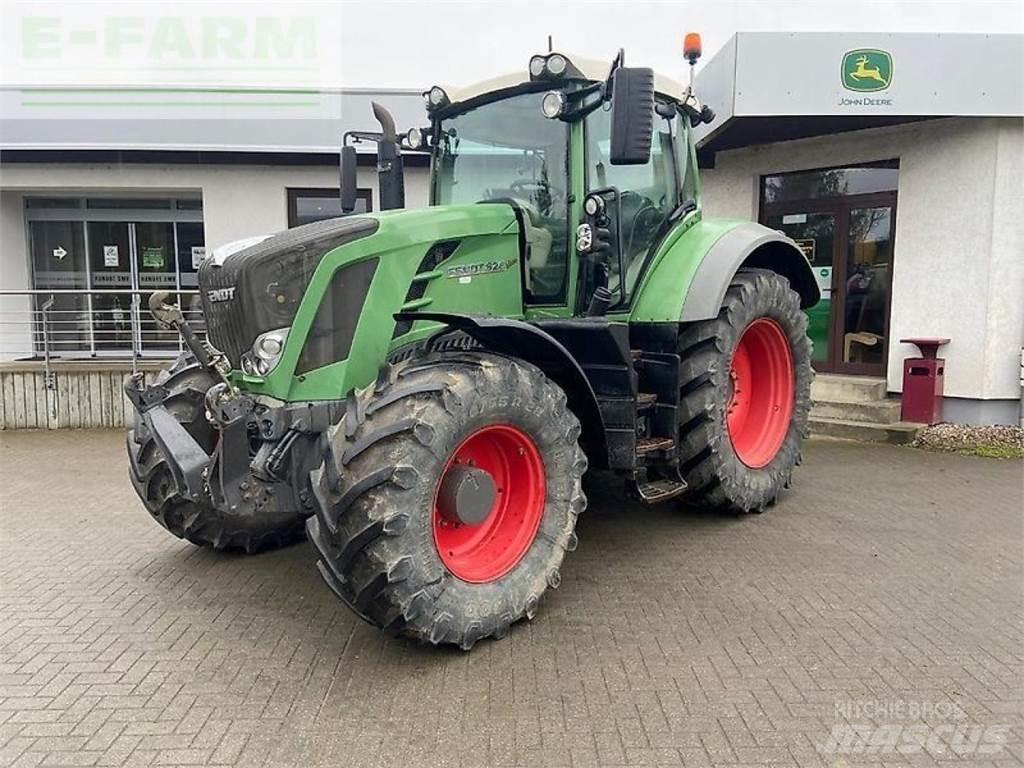 Fendt 826 Трактори