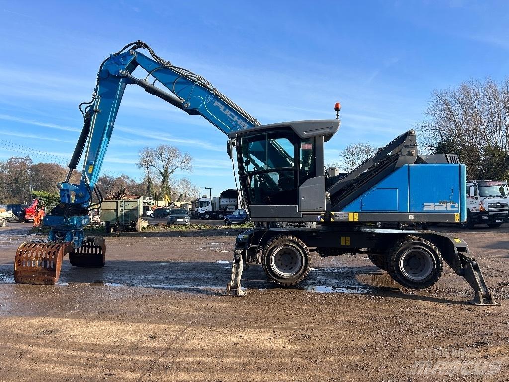 Fuchs MHL 320 T4F Оператори на отпадъци/индустрия

