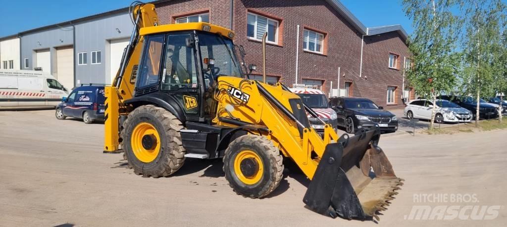 JCB 3 CX Товарач със заден ексватор
