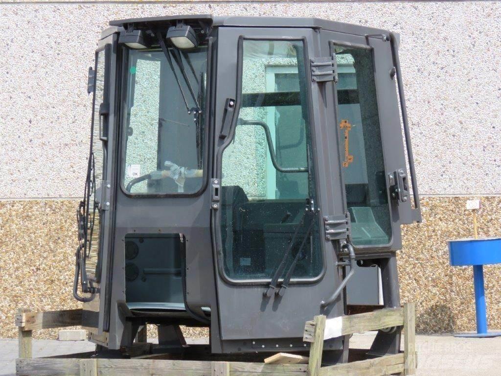 New Holland CE Транспорт - Други