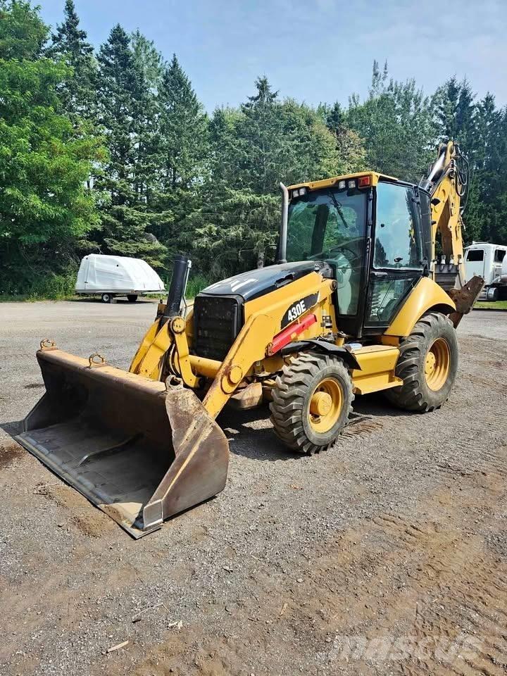 CAT 430 E Товарач със заден ексватор