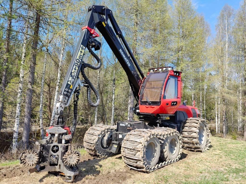 Komatsu 901 Харвестери