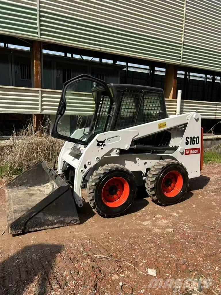 Bobcat S 160 Мини товарачи
