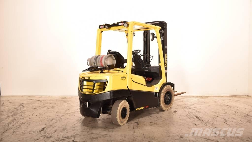 Hyster H2.5A6-L Камиони с АГУ