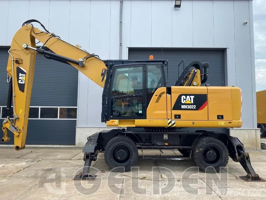 CAT MH3022 Оператори на отпадъци/индустрия

