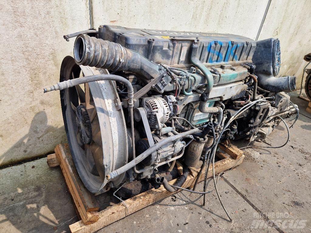 Volvo D12D380 Двигатели