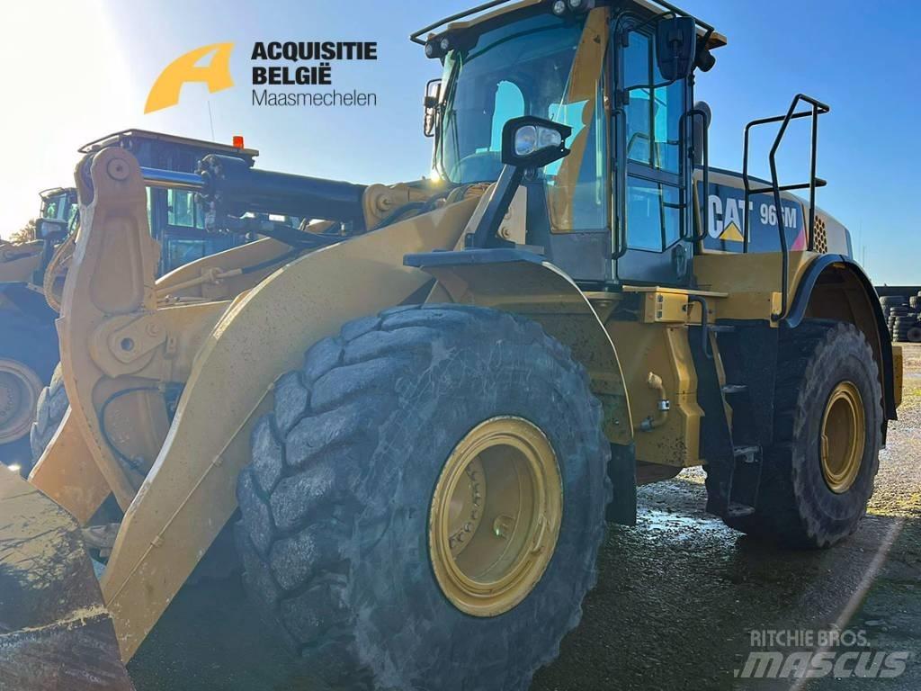 CAT 966 M Колесни товарачи