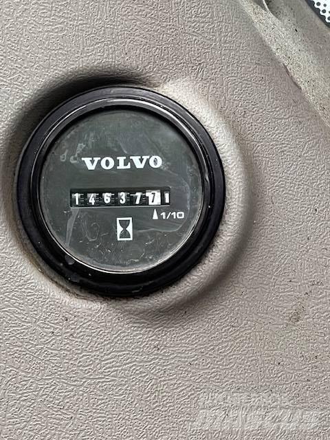 Volvo EC 350DL Верижен екскаватор