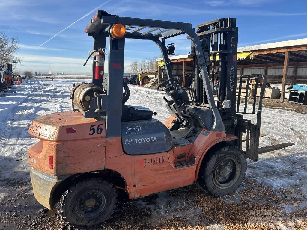 Toyota 7 FG U 30 Вилични кари-повдигачи - други