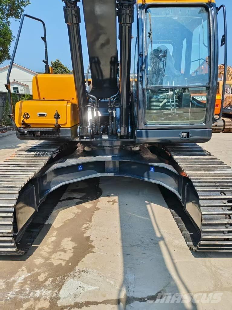 Hyundai R220LC-9S Верижен екскаватор