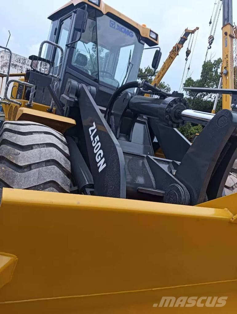XCMG ZL 50 GN Колесни товарачи