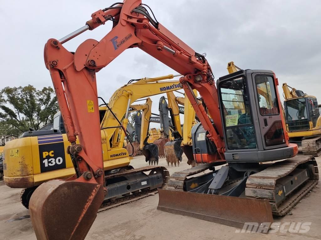 Hitachi ZX 75 Средни екскаватори 7т - 12т