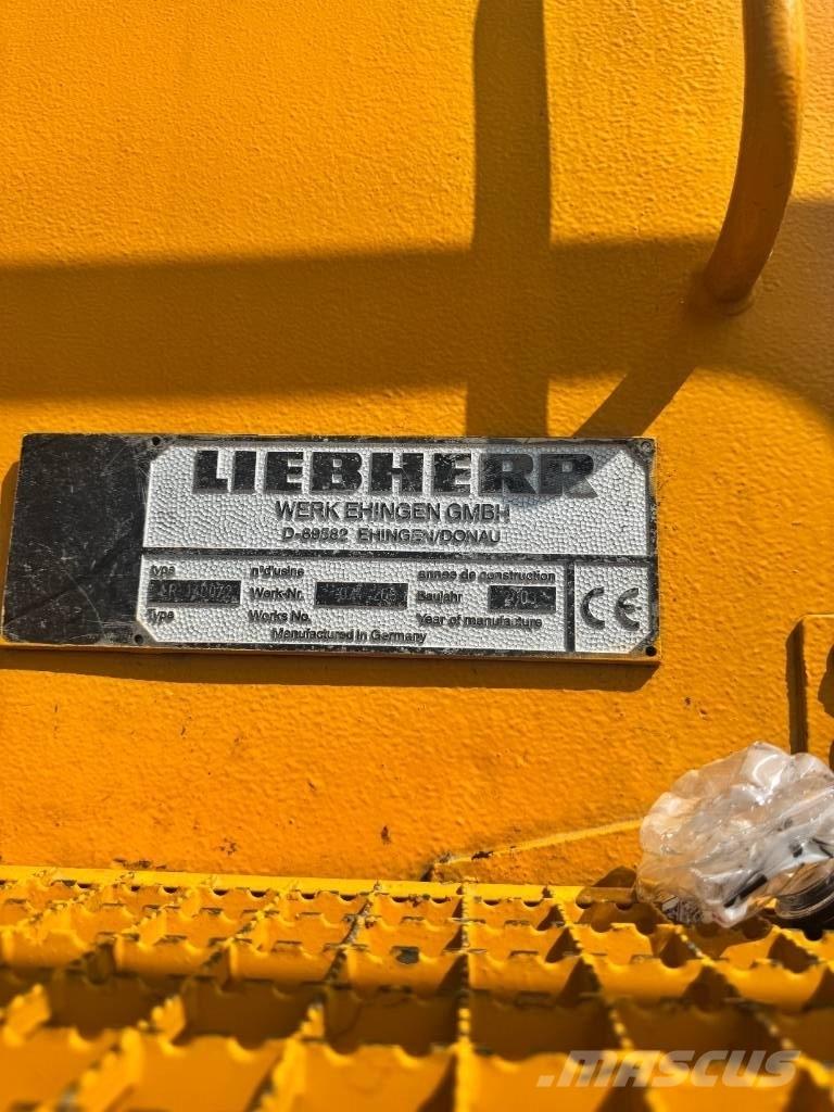 Liebherr LR 1400-2 Верижни кранове

