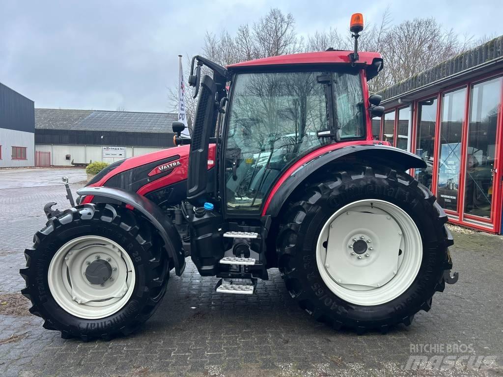 Valtra G 115 Active Трактори