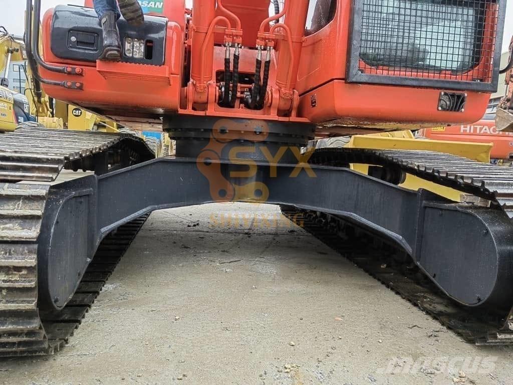 Doosan DX 225 LC Верижен екскаватор