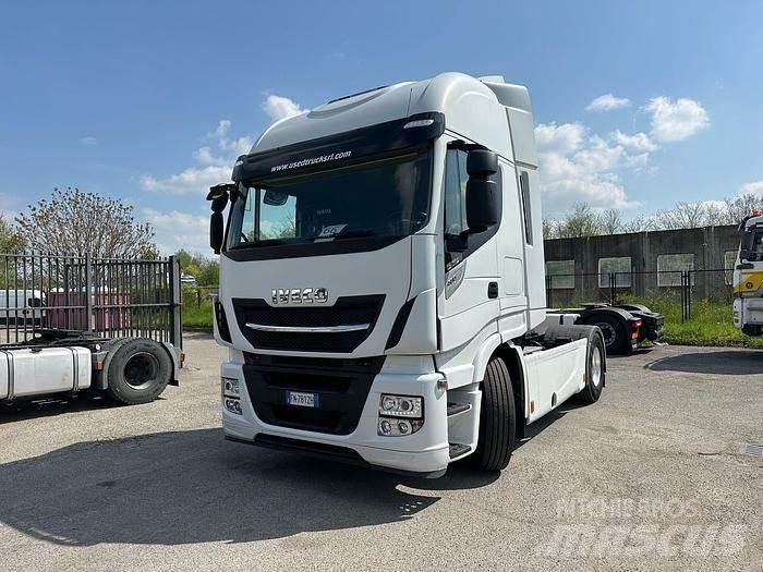 Iveco AS440E48 Влекачи