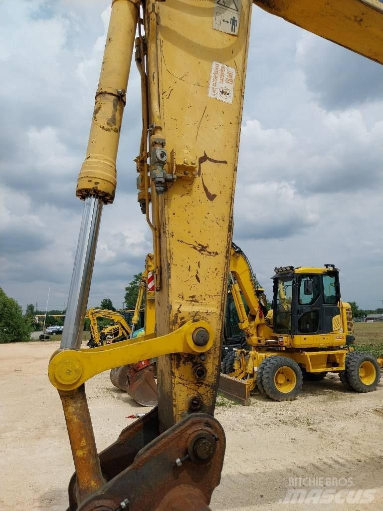 Komatsu PC 240 LC-8 Верижен екскаватор