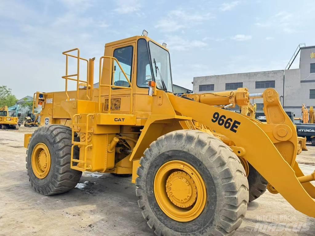 CAT 950E Колесни товарачи