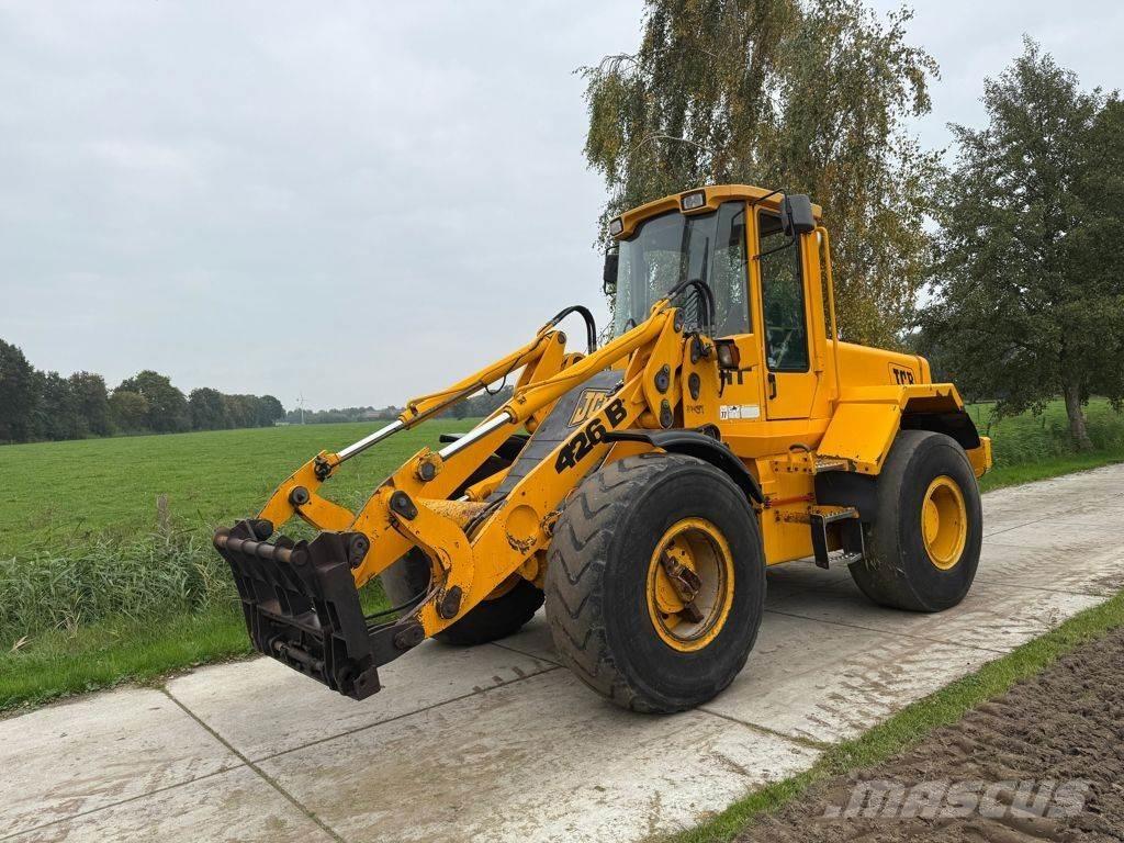 JCB 426B Колесни товарачи