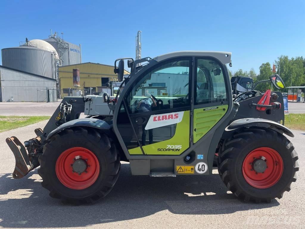 CLAAS 7035 Телескопични товарачи